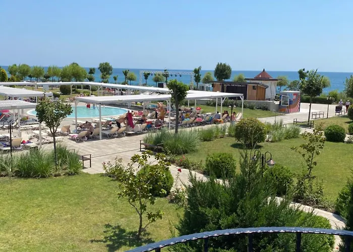 Sea View On The Sunny *