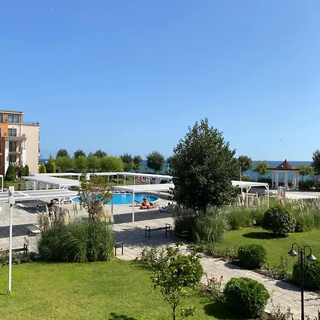 Sea View On The Sunny Apartament *