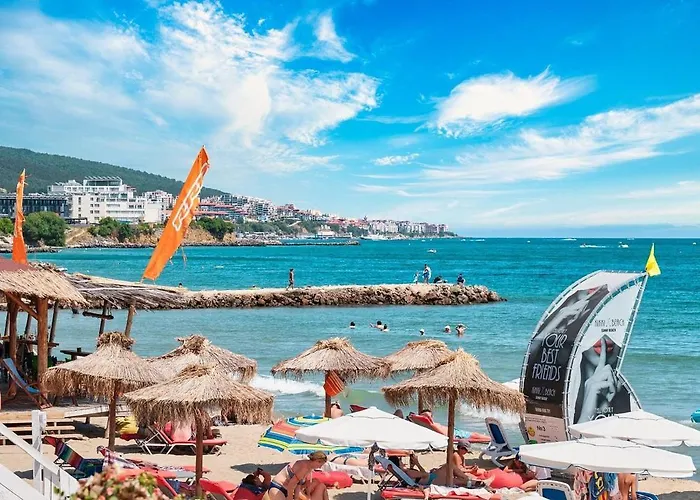 Sea View On The Sunny Apartmán