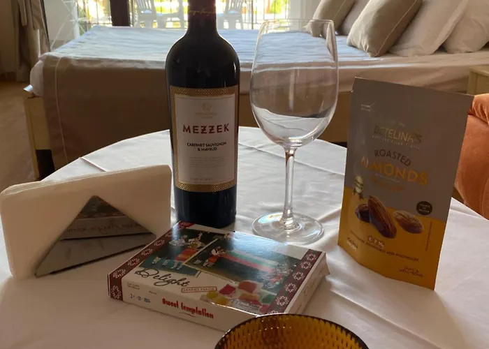 Sea View On The Sunny Apartmán